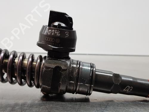 Injektor für VW TOUAREG (7LA, 7L6, 7L7) [2002-2013]  20085285