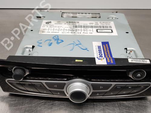 Radio RENAULT KOLEOS I (HY_) 2.0 dCi (HY0K) | BP16755825E6 