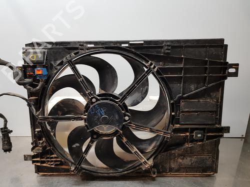 Used Radiator fan PEUGEOT 3008 II SUV (MC_, MR_, MJ_, M4_) [2016-2025]  29273153