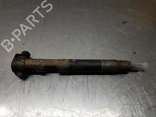 Used Injector MERCEDES-BENZ B-CLASS Sports Tourer (W246, W242) [2011-2018]  30096518