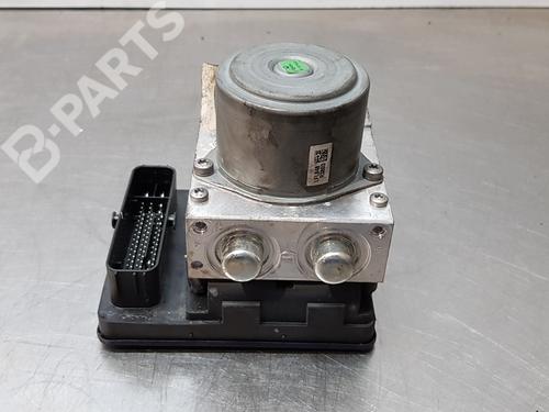 Used ABS pump FIAT 500X (334_) 1.6 D Multijet (334AXA1B, 334AXA11) (120 hp) 9721171