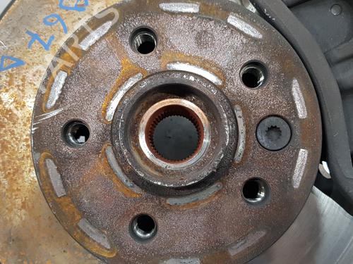 Right front steering knuckle VW CRAFTER Van (SY_, SX_) 2.0 TDI | BP17684764M26 