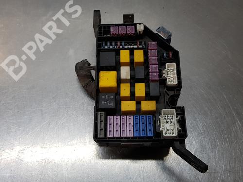 Fuse box HYUNDAI COUPE II (GK) 1.6 16V | BP10720808E1 