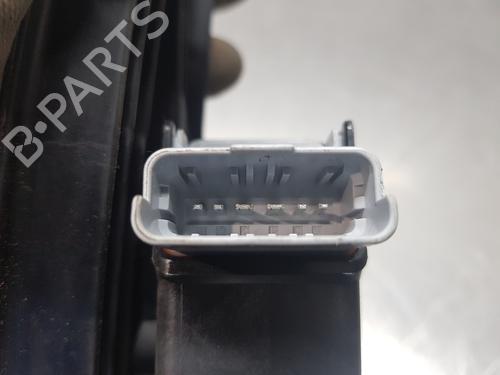 Alzavetro posteriore destra PEUGEOT 208 II (UB_, UP_, UW_, UJ_) | BP30880582C25