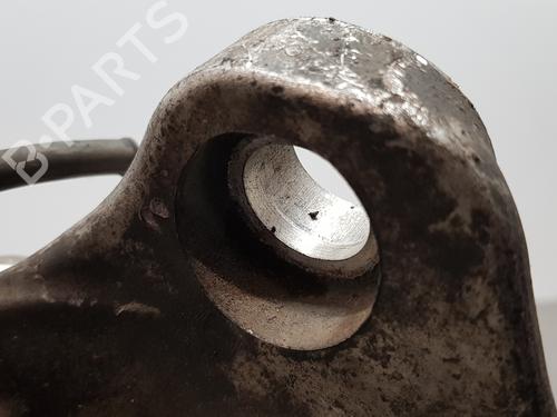 Right front steering knuckle MASERATI QUATTROPORTE V 4.2 | BP10374420M26 