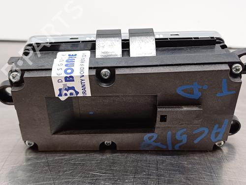 Przełącznik szyby tylnej prawej MERCEDES-BENZ S-CLASS (W221, V221) S 420 CDI (221.028, 221.128) | BP30879495I28