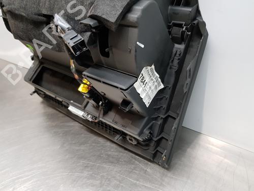 Hanskerom AUDI A4 B9 (8W2, 8WC)  | BP27175685C95 