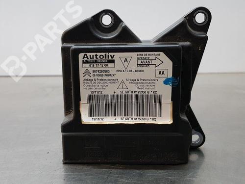 Used ECU airbags ECU airbags CITROËN C5 III Break (RW_) 2.0 HDi 140 (140 hp) 8639890 8639890