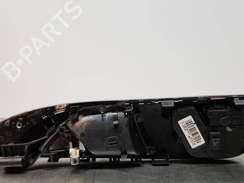 Switch INFINITI QX30 2.2 D AWD | BP13711009I30 