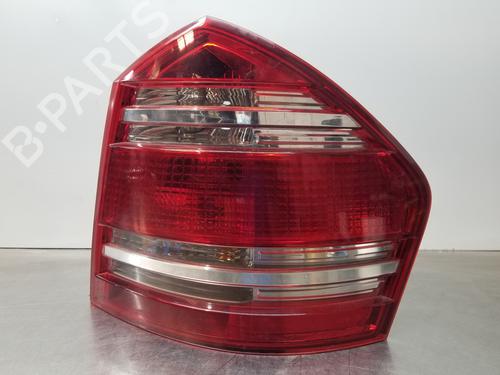 Used Right taillight MERCEDES-BENZ GL-CLASS (X164) [2006-2012]  26557944