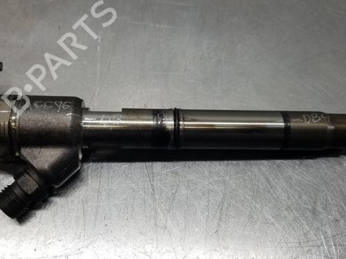 Used Injector KIA CARENS IV 1.7 CRDi (116 hp) 18881985