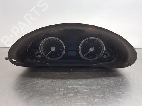 Used Instrument cluster MERCEDES-BENZ C-CLASS (W203) [2000-2007]  30514899