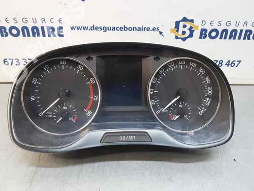 Used Instrument cluster SKODA FABIA III (NJ3) 1.0 (75 hp) 7652127