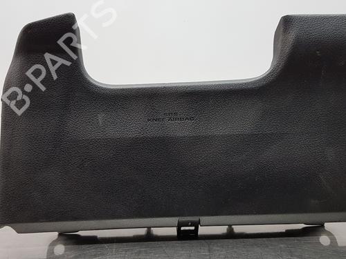 Used Driver airbag TOYOTA AURIS (_E18_) 1.4 D-4D (NDE180_, NDE180R) (90 hp) 18105353