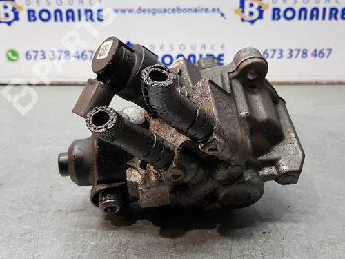 Used Injection pump SKODA OCTAVIA III Combi (5E5, 5E6) 2.0 TDI (150 hp) 7592812