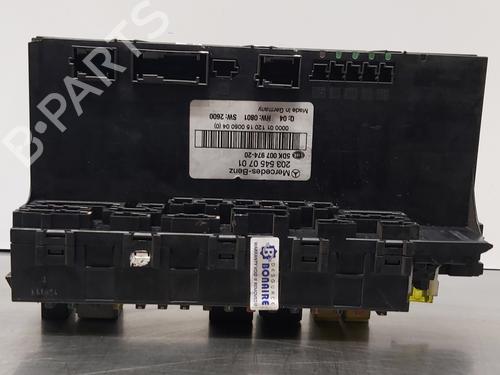 Zekeringkast MERCEDES-BENZ C-CLASS T-Model (S203) C 200 CDI (203.204) (116 hp) 17231076