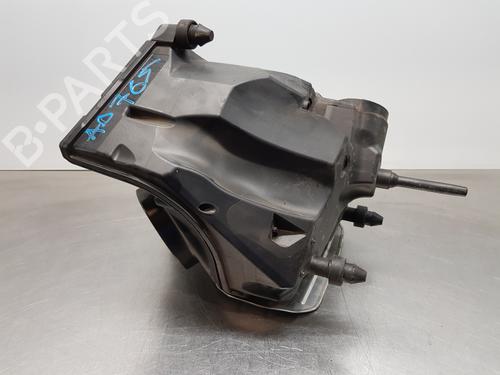 Obudowa filtra powietrza AUDI A4 B9 (8W2, 8WC)  8W0133837P