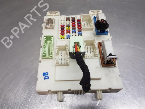 Used Fuse box VOLVO V40 Hatchback (525) [2012-2019]  30835400