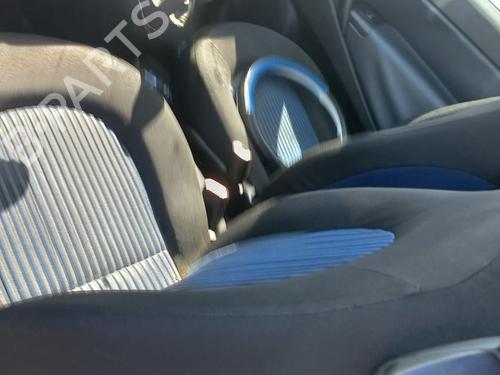 Grill LANCIA YPSILON (843_) 1.3 D Multijet (843.AXE11, 843.AXE1A) | BP15278412C40 