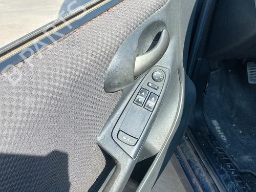 Getriebe FIAT STILO (192_) 1.9 JTD (192_XE1A) | BP17785758M3 