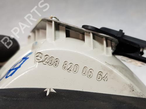 Farolim direito da mala MERCEDES-BENZ CLK (C208) CLK 320 (208.365) | BP30879133C80