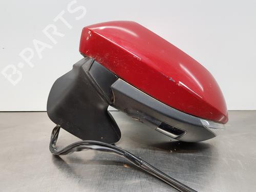 Used Left mirror TOYOTA YARIS CROSS (MXP_) [2020-2025]  29121432