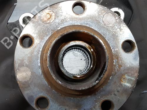 Venstre hjullejehus spindel AUDI A8 D3 (4E2, 4E8) 3.7 quattro | BP13917806M27 