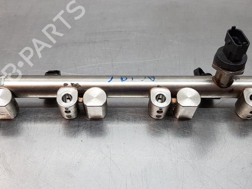 Used Injection rail KIA SPORTAGE IV (QL, QLE) [2015-2022]  13560209