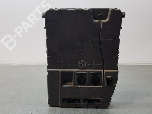 Zekeringkast RENAULT SCÉNIC II (JM0/1_) [2003-2010]  7594702
