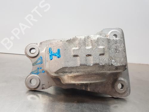 Used Engine mount VOLVO XC60 II (246) [2017-2025]  29121505