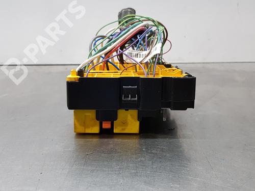 Fuse box CITROËN C4 CACTUS | BP10404241E1