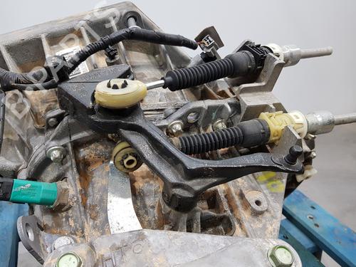 Gearbox NISSAN PULSAR Hatchback (C13)  | BP29276040M3 