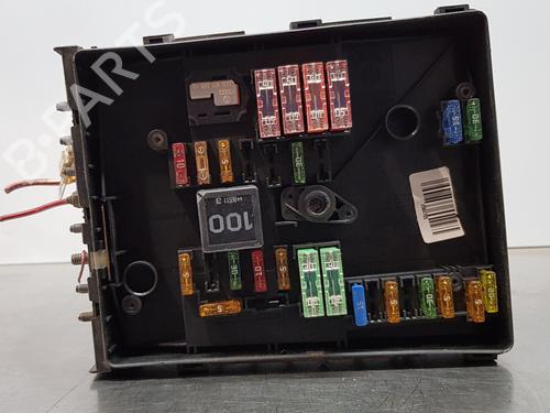 Used Fuse box AUDI A3 (8P1) 2.0 TDI 16V (140 hp) 30879548