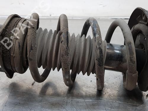 Right front shock absorber KIA CARENS IV 1.7 CRDi | BP13657796M17