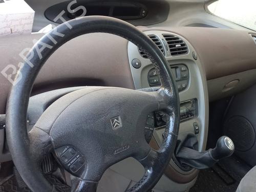 Right headlight CITROËN XSARA PICASSO (N68) 2.0 HDi | BP30879100C29 