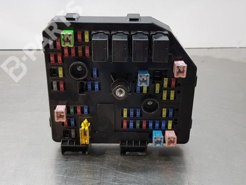 fuse-box-chevrolet-captiva-c100-c140-22-d-95381499-2006-9757258 main image