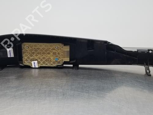 Switch BMW X3 (F25) xDrive 20 d | BP17746284I30 