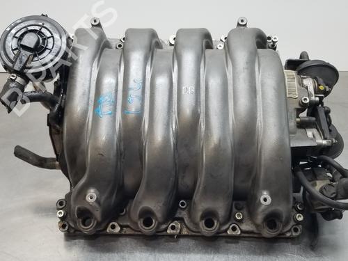 Intake manifold AUDI A8 D3 (4E2, 4E8) 4.2 quattro 077133185BS
