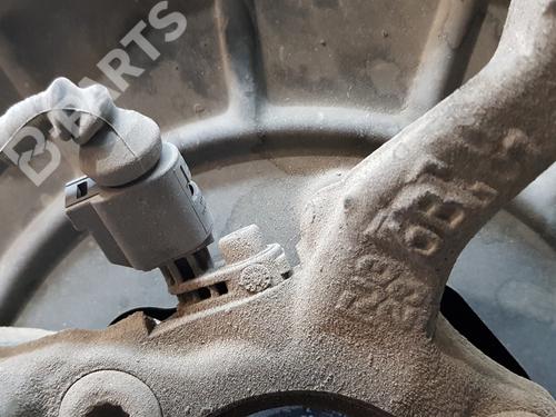 Right front steering knuckle VW GOLF V (1K1) 1.4 TSI | BP10379399M26