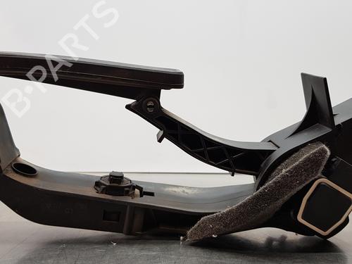 Used Pedal MERCEDES-BENZ CLS (C219) [2004-2011]  30879240