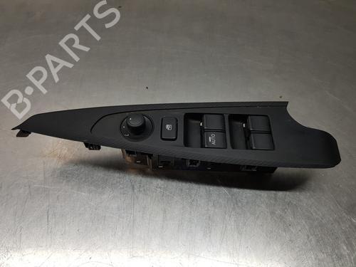Used Left front window switch MAZDA 2 Hatchback (DL, DJ) [2014-2025]  29121441