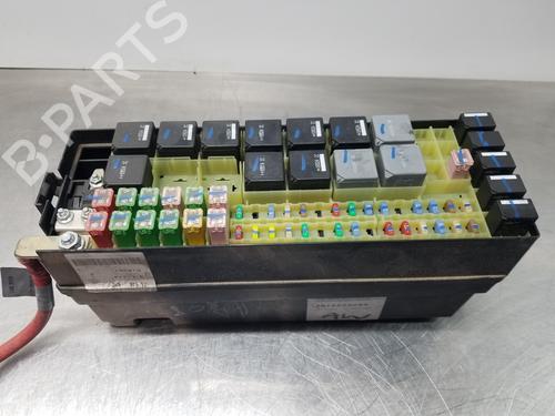 Used Fuse box LAND ROVER RANGE ROVER SPORT I (L320) [2005-2013]  26558103