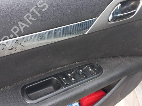 Instrument cluster PEUGEOT 407 SW (6E_, 6D_) 2.0 HDi 135 | BP17230982C47 