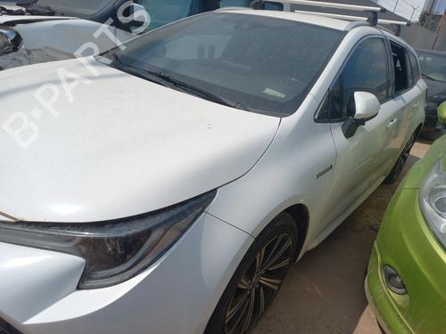 Left front door TOYOTA COROLLA Estate (_E21_) 1.8 Hybrid (ZWE211W) | BP29424636C2 