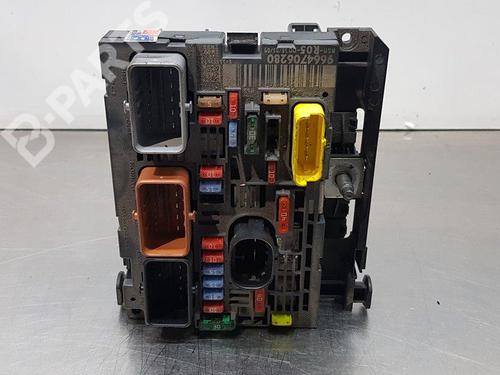 Used Fuse box Fuse box CITROËN C4 Coupe (LA_) 1.6 VTi 120 (120 hp) 11130937 11130937