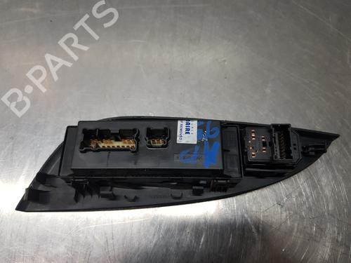 Venstre Foran elrute bryter NISSAN PULSAR Hatchback (C13) | BP30880613I27