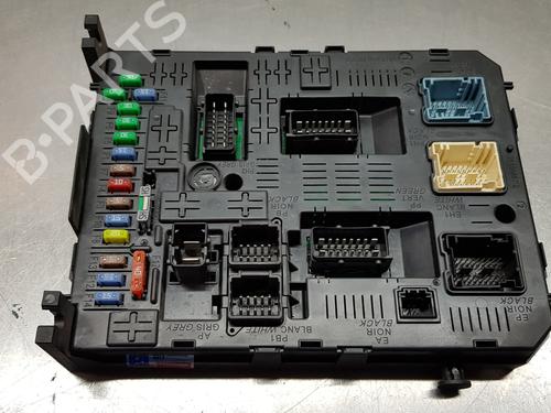 Fuse box CITROËN C4 Picasso I MPV (UD_)  | BP16351817E1 