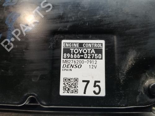 Engine control unit (ECU) TOYOTA COROLLA Estate (_E21_) 1.8 Hybrid (ZWE211) | BP22778931M57 