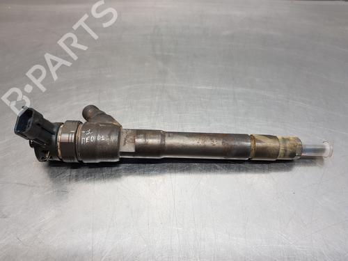 Used Injector OPEL VIVARO B Van (X82) [2014-2020]  28211260