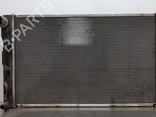Used Water radiator TOYOTA AURIS (_E15_) 1.8 Hybrid (ZWE150_, ZWE150R) (136 hp) 30878917